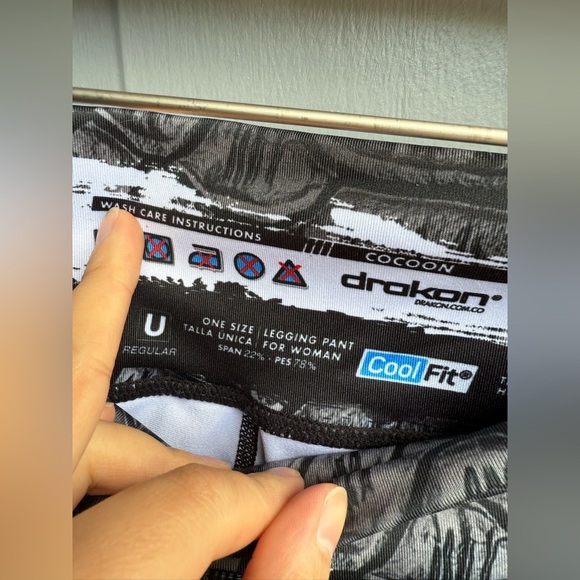 Drakon Cacoon workout high waisted grey/black leggings one size cool‎ Fit - Picture 8 of 9